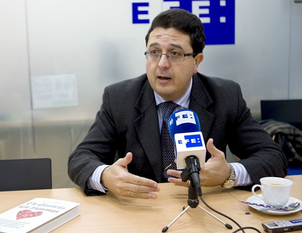 EL JUEZ DE FAMILIA DE SEVILLA, FRANCISCO SERRANO